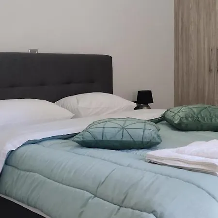 Modern In Διαμέρισμα